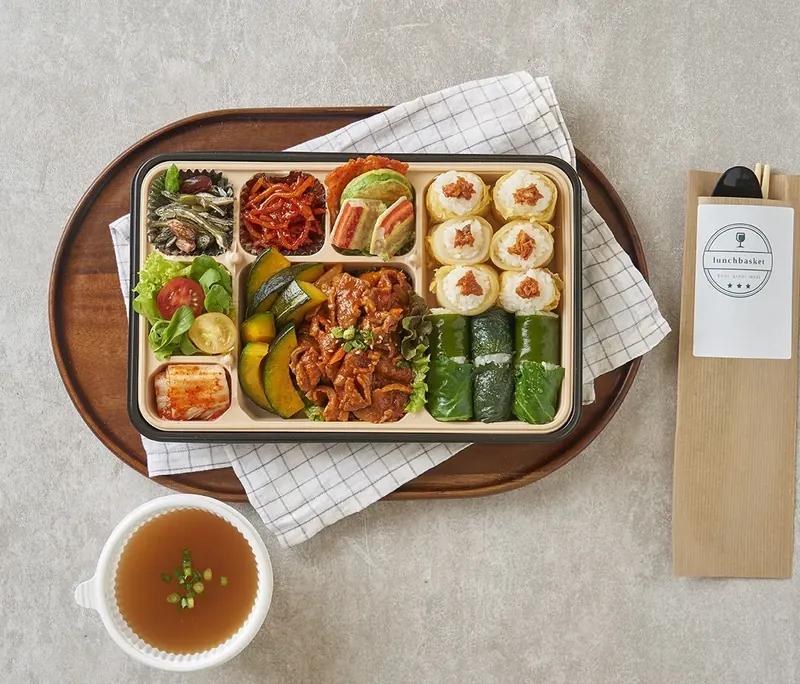 김치야채쌈밥 & 제육볶음 도시락